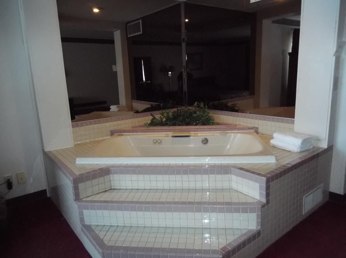 Cadillac Sands Resort 外观 照片